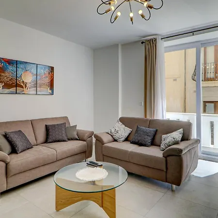 דירה Seaside 2br By Mira *